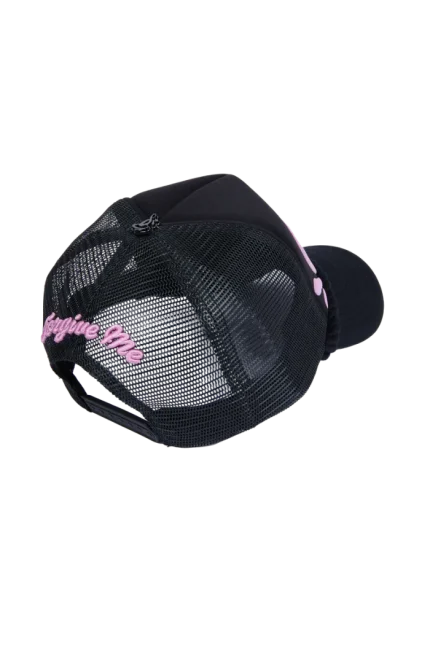 SYNA TRUCKER CAP – BLACK/LILAC SACHET